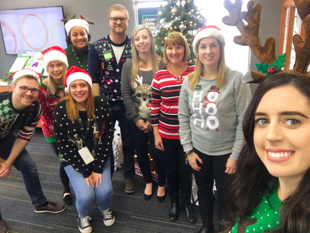 Happy Holidays from the Dream Team! 🎄💚 <a href="/RobertAPond/">Robert Pond</a> @dreadhee <a href="/Emilyelaine7991/">Emily Moore</a> <a href="/chrisdgrimes84/">Chris Grimes</a> <a href="/MichelleBfivek/">Michelle Barron</a>