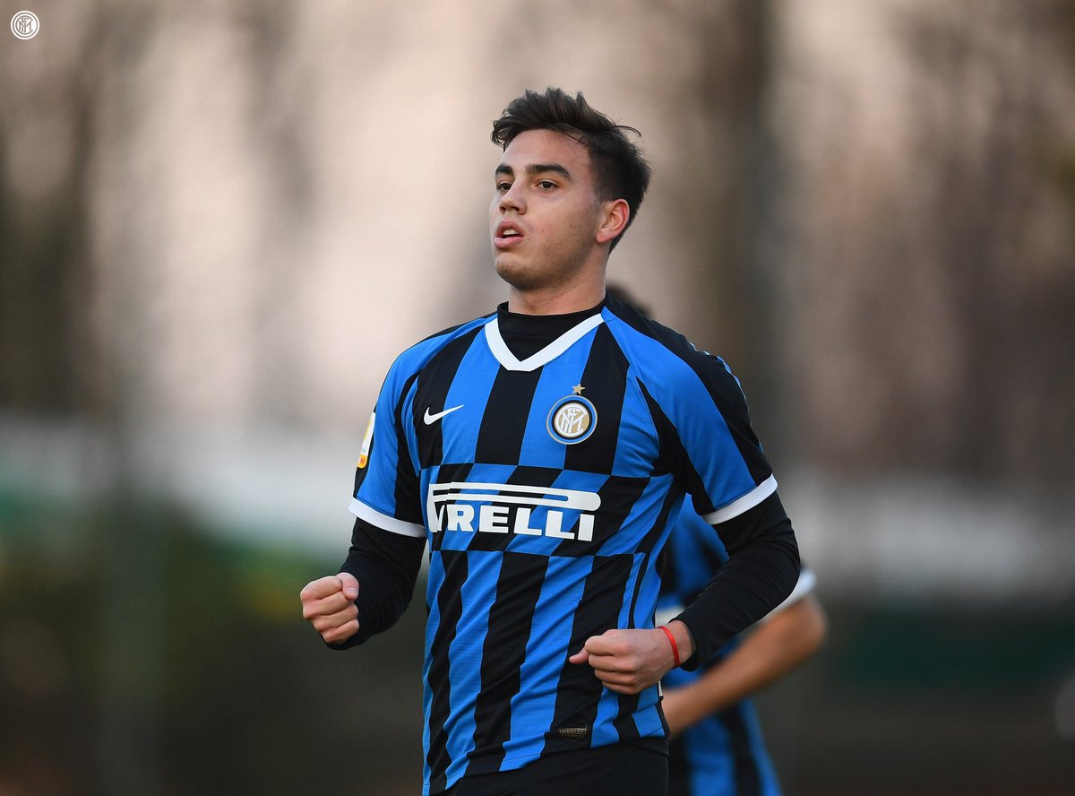 Inter_en's tweet photo. 😃 | 57' - GOAAAALLL!
Colombini is brought down in the Atalanta penalty area and the referee awards a penalty, which Matias #Fonesca coolly converts!
A well-deserved equaliser!
#AtalantaInter 1⃣-1⃣
#Primavera1TIM #InterYouth #FORZAINTER ⚫️🔵 https://t.co/EXu84PJZlY