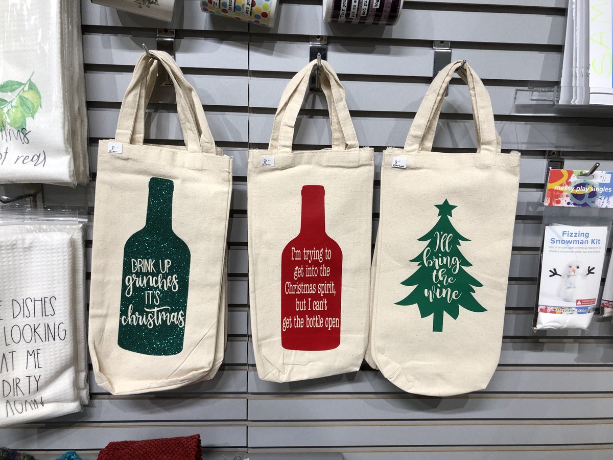ToledoLibrary's tweet photo. Spend the weekend with us! πβοΈ
Cozy up with a good book, get some shopping done at Art & Soul, enjoy a coffee from @JBSarnieShoppe, attend a program and much more!
#ToledoLibrary #BooksAreJustTheBeginning https://t.co/f2qM888eKS
