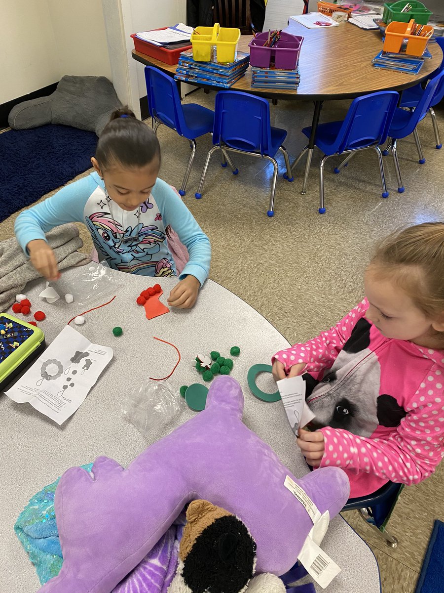 Enjoying our PBS Winter Workshop! #WeAreBaltz <a href="/BaltzBears/">Baltz Elementary School</a>