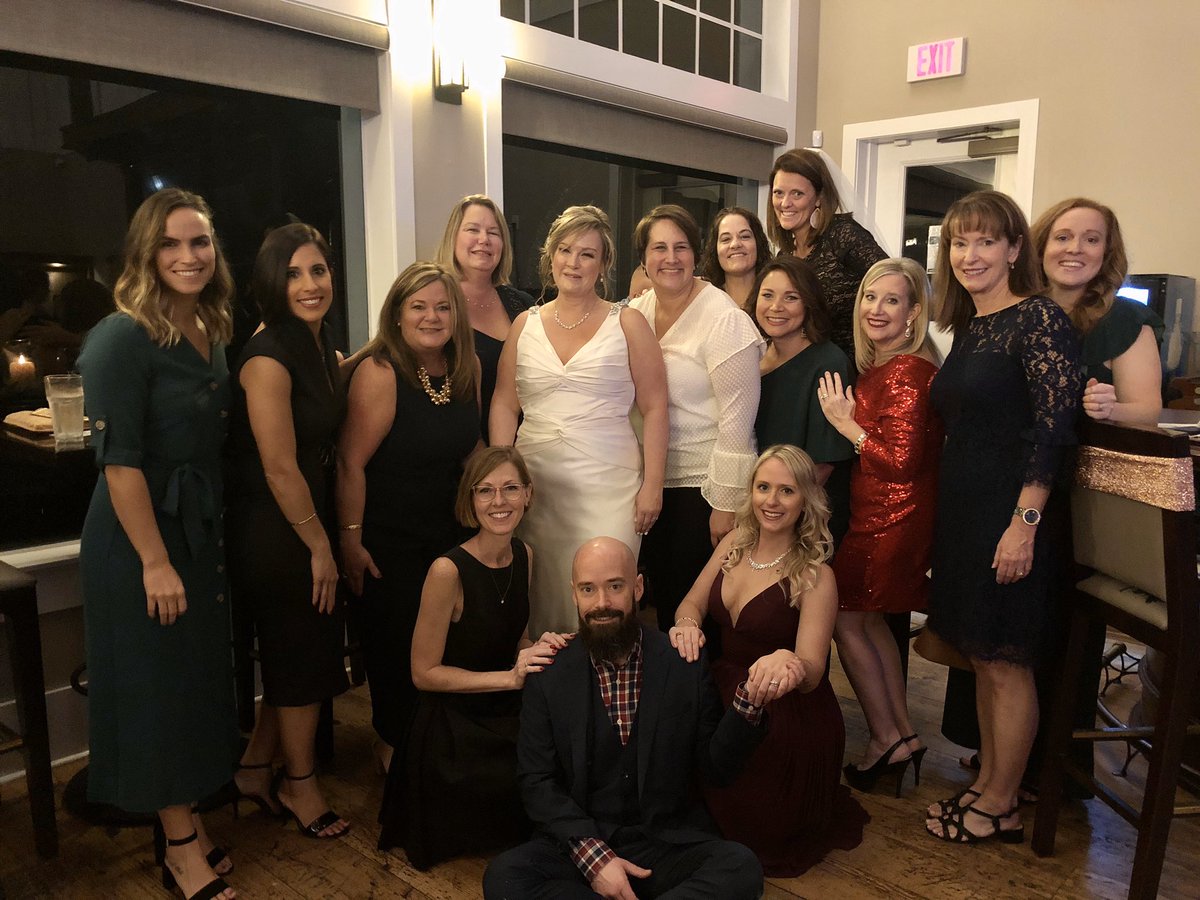 DunnMmjs1's tweet photo. The best gift at Christmas: LOVE!Congrats Liz, Jimmy and family 👰 🎩 💒 #cgeeagles #teamresource #framily #holidaylove #dunn2019 https://t.co/TRYtcEHI5I