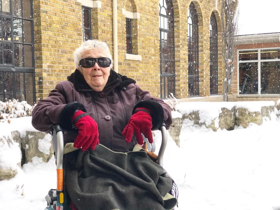 SchlegelVillage's tweet photo. What do you love most about wintertime?

“My husband and I would sit on our front porch and watch the beautiful snowfalls together so I still come outside every time it snows to sit and enjoy it and remember him” -Olive, @HumberHeights 

#FirstDayOfWinter #Winter https://t.co/5sOKlhT7C4