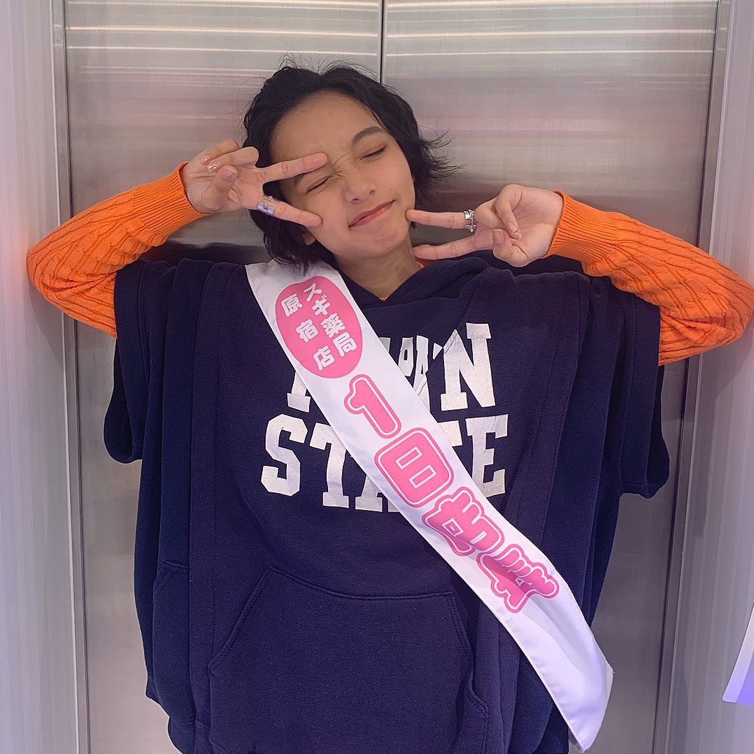 山之内すず チェキ 直筆サイン タレント 非売品 写真 当選 限定 希少