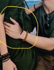 SOLIDALDUBMAIC1's tweet photo. Hindi ka ba nahihiya sa sarili mo @DirekMike. Yun lng ang kaya ninyo, edited photos para panghinaan ng loob ang solid ADN at bitawaan ang ALDUB. Ito ba ang pinagmamalaki ng mga alipores mo? Anong akala ninyo sa solid ADN tanga: Evidence of Fake Photos-ANG MGA KAMAY- kaya #NoToMU https://t.co/A8bBltHgNi