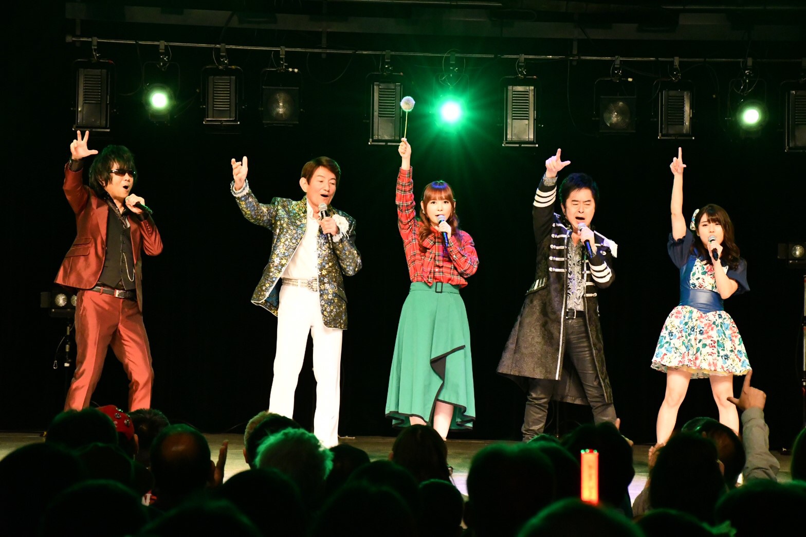 Zetki Nhk Fm アニソンアカデミースペシャル 冬休みっ ライブ ライブ ライブ こんな素敵なライブに参加できてヒデアキ感激 最後は 銀河の煌 で舞台袖より涙腺崩壊 有り難うございました Aniaca ささきいさお 水木一郎 中川翔子 あべ