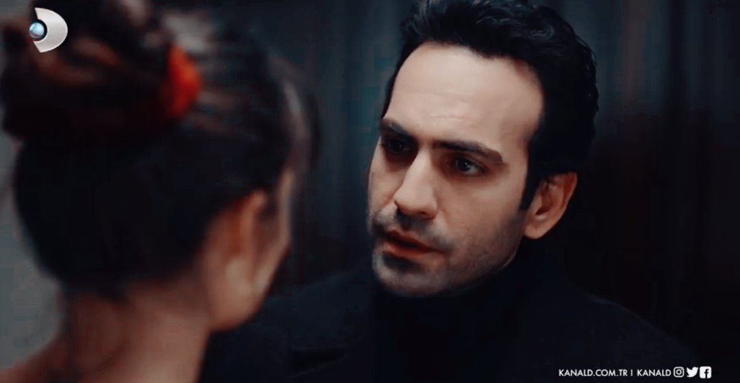 Bu Akşam 20:00'de televizyondan Kanal D'yi açıyoruz telefondan Youtube'dan Kanal D canlı yayına koyuyoruz en çok diziyi TV'de izleyelim telefonda'ki canlı yayını da sesini kısıp TV'den izlersiniz yeni bölümü 😊😉