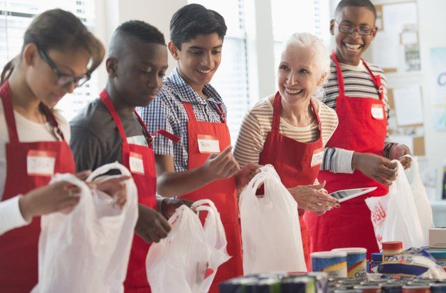 Volunteering gives retirees an opportunity to do fulfilling work while meeting and socializing with new people according to <a href="/usnews/">U.S. News & World Report</a>

buff.ly/2YuBFbW