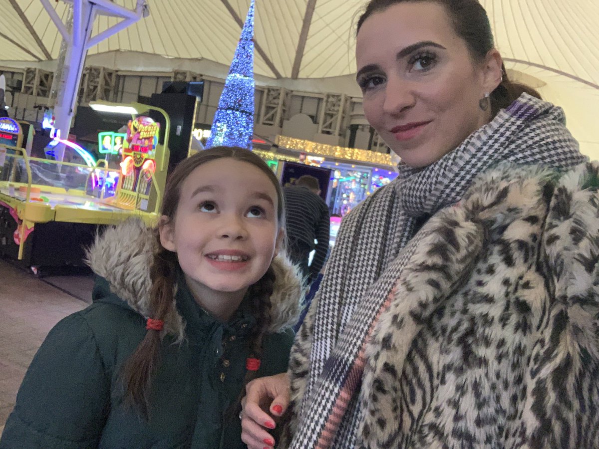 rebekahhannah87's tweet photo. Ready to see the Father Christmas show at @Butlins #ButlinsFestiveFun https://t.co/MjQ1dDdsMv