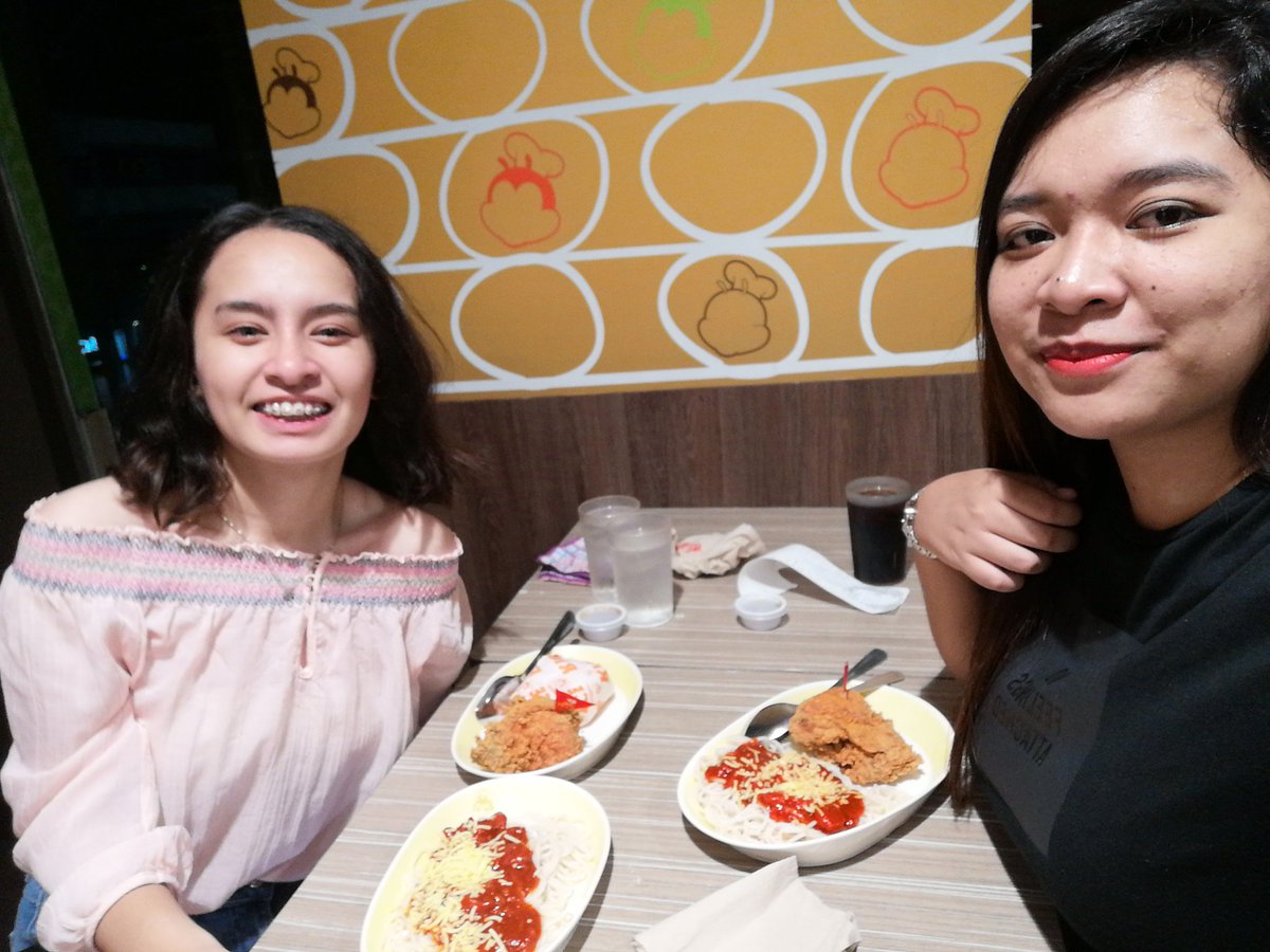 73234mae's tweet photo. Thanks @ellainerq 💕💕 https://t.co/KZqCsVMW1c