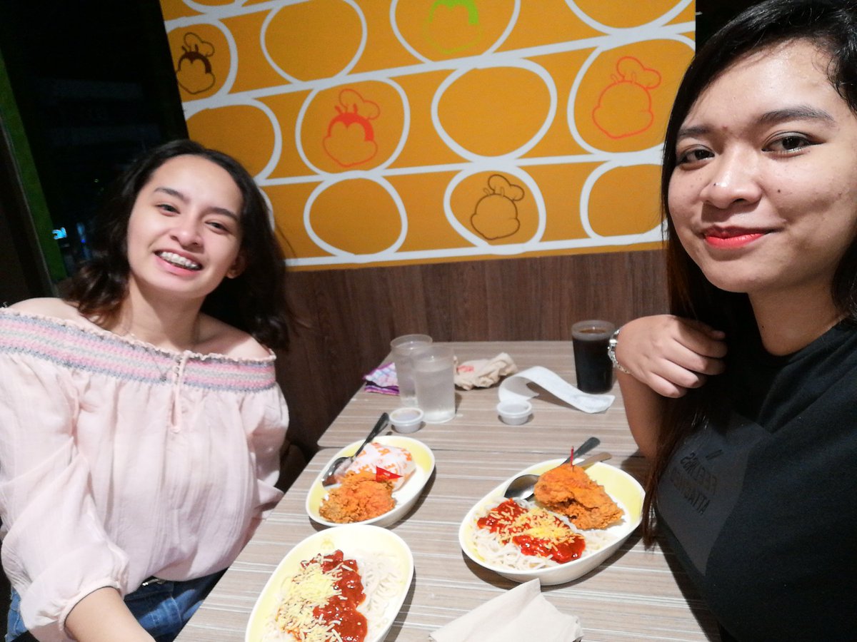 73234mae's tweet photo. Thanks @ellainerq 💕💕 https://t.co/KZqCsVMW1c