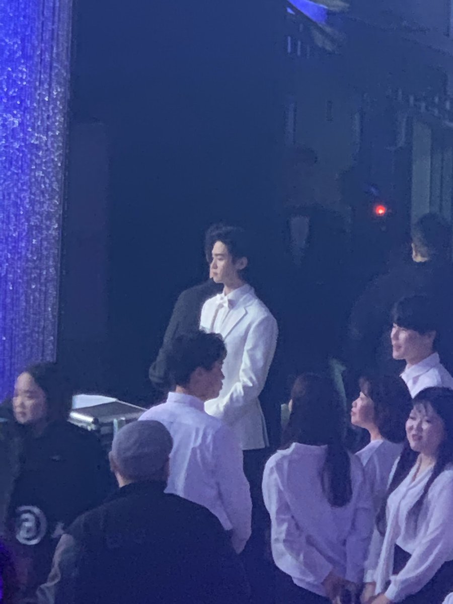 lightyooni's tweet photo. 191221 KBS 연예대상

#장동윤 #JangDongYoon https://t.co/BQv3hCxp7H