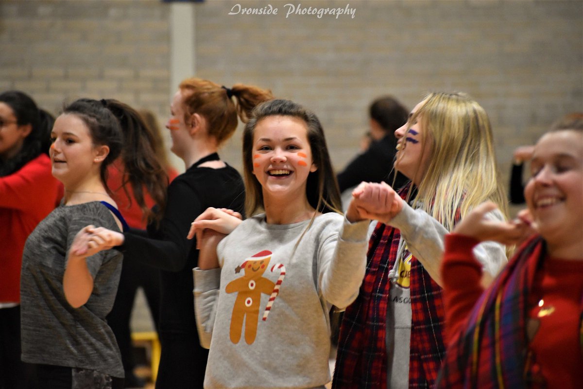 A small selection of photos from our Christmas Ceilidh. To see more photos they are on Robert Ironside Photography on facebook💙📸