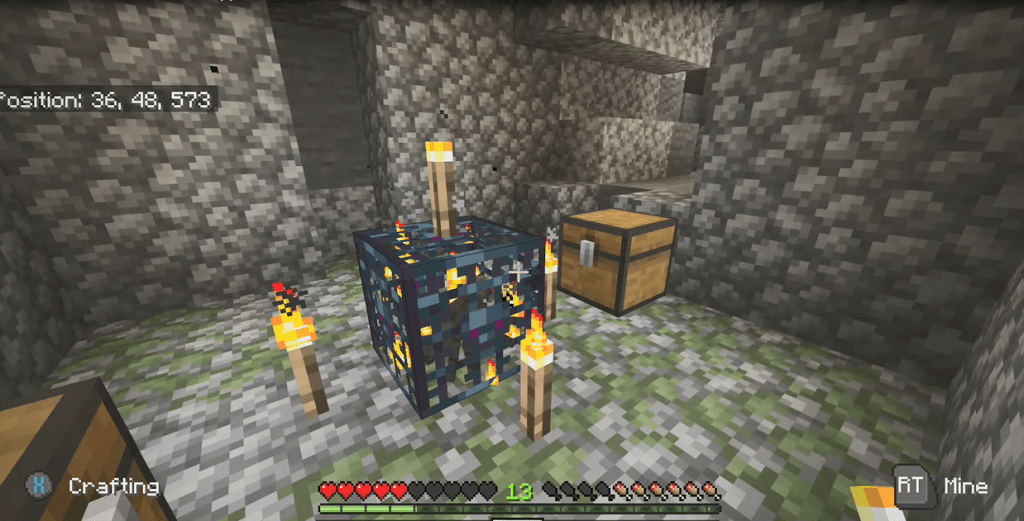 MinecraftNW's tweet photo. [PC 1.13] Desert village stronghold https://t.co/JQYNC62xIi https://t.co/atMlyqgrNP