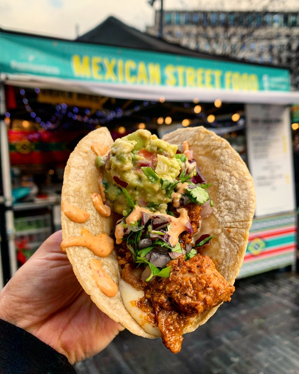 All I want for Christmas ... it’s a TACO!! 🎅🏻🌮🎄
.
Don’t forget this is our last market of the year before we take a well deserved winter break at <a href="/SCFoodMarket/">Southbank Centre Food Market</a> <a href="/southbankcentre/">Southbank Centre</a> 
Open till 8pm today!!! #itschristmastime #eatmoretacos #mariasabinalondon