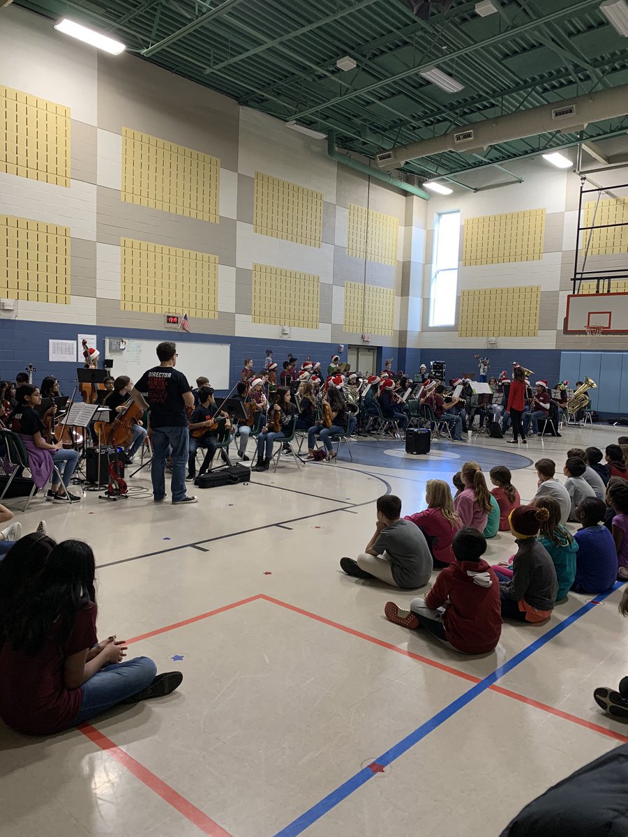 bledsoe_music's tweet photo. A big thank you to @PearsonBand @PearsonMSChoir @orchestra_ms Our students had the best time time listening to your holiday music! Come visit any time! #FISD #FisdFineartsleads https://t.co/l5BKDWkbl7