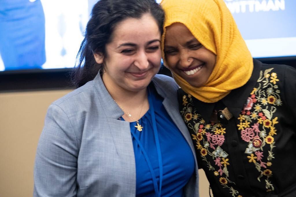 THREADRED FLAG 1)Members of  #Iran’s lobby,  @NIACouncil, gaining a foothold in Congress.- @mahyarsorour with  @Ilhan- @ethanazad with  @RepRashida- @samira_says with  @RepBarbaraLee(h/t  @HanifJazayeri for his excellent research.)