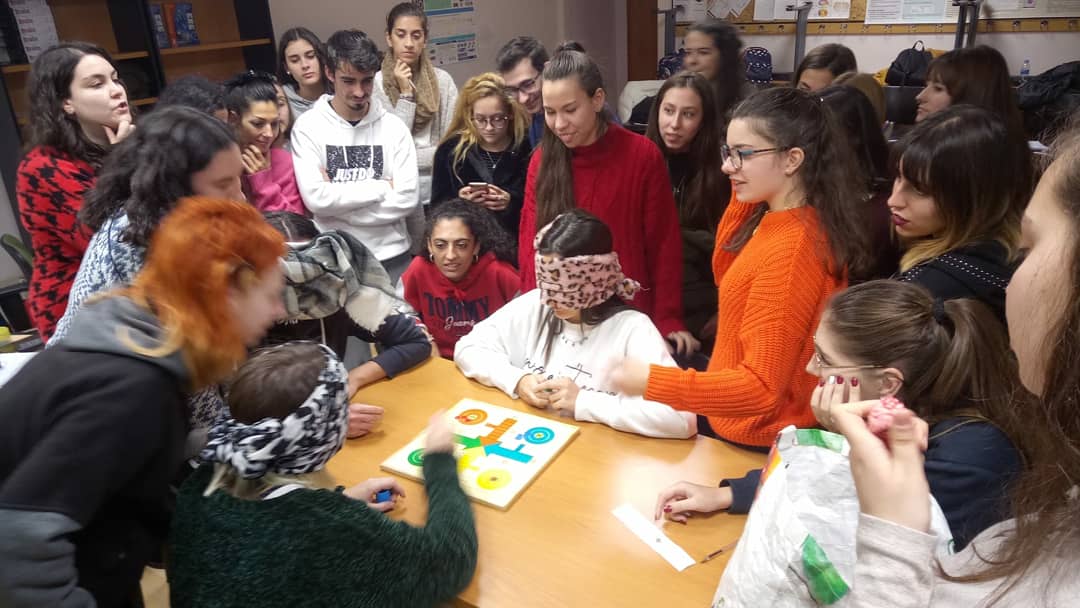 EALA_Alcala's tweet photo. Aquí os dejamos la sesión de intervención con personas con diversidad funcional https://t.co/MCqrE8ydBa