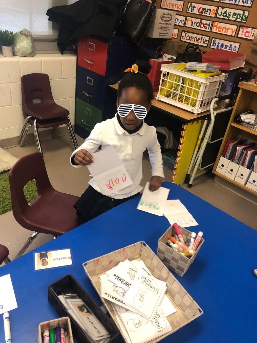 MrsMossasStars's tweet photo. Some more Christmas themed literacy centres that we had so much fun exploring during the month of December! 🎄🎅🏻 @Miss__Tavares @deSalesTCDSB https://t.co/4C6hl9S8lE