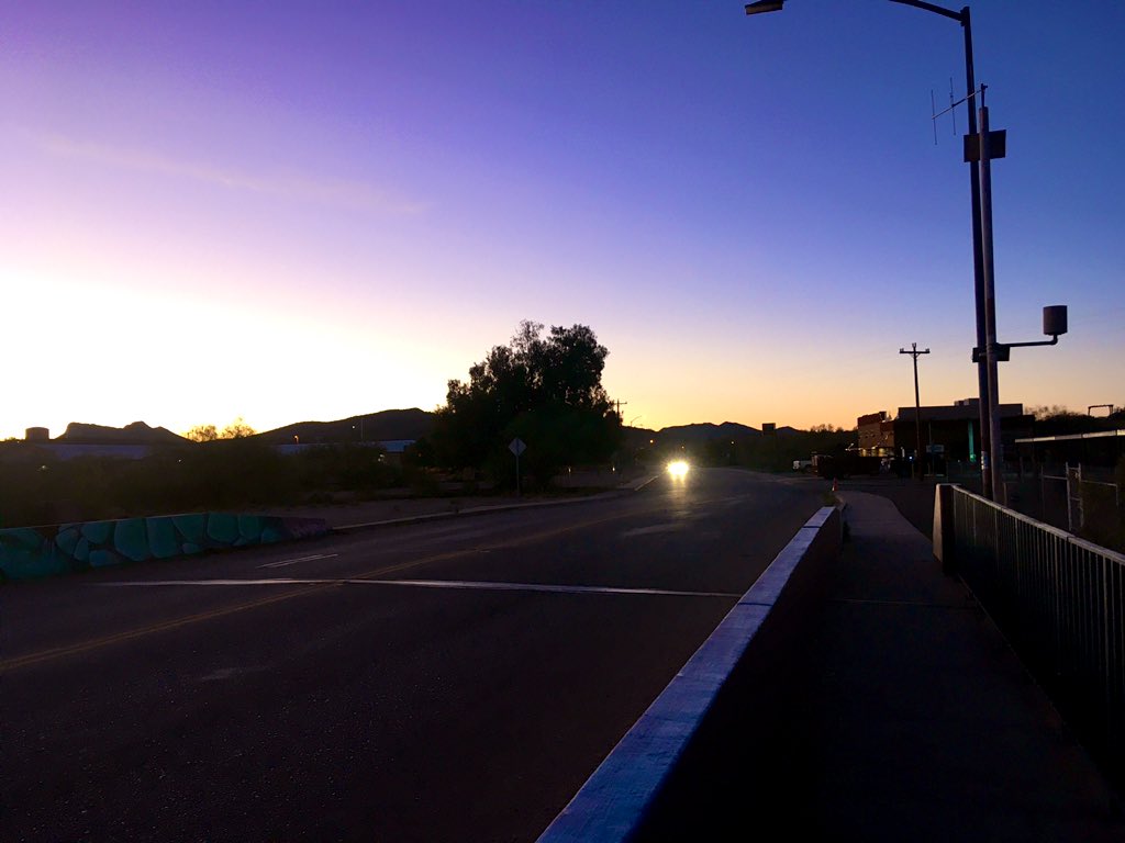 TheYaquiVegan's tweet image. Finished the 5k 💯😬 on O’odham lands! time was off cause me and another runner 🏃🏽 went off course in the darkness! 😂🤣 #nativerunner #tucson #representation #tohonoodham