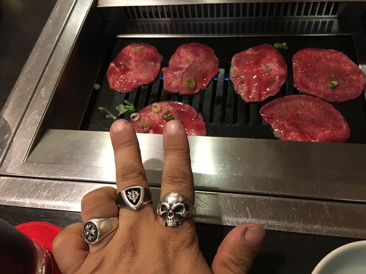 ヨクバリス！
ヨクバリス！
飲み物はコーラｗ