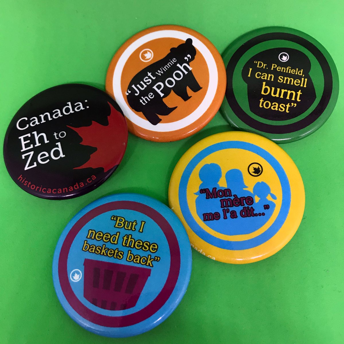 Pier21's tweet photo. #4DaysofGiving Day 4: We're wrapping up our 4 days with the perfect #stockingstuffers: Caramels, loofahs and @HistoricaCanada Heritage Moments, oh my! Knock off the last bit of your list at our Museum Gift Shop today.
Museum admission not required to shop! https://t.co/xkpjVwD1Kn