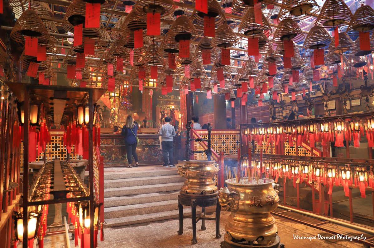 vederouet's tweet photo. 🇭🇰 Hong Kong
Man Mo Temple (Hollywood Road)
Saturday December 21, 2019
©Veronique Derouet
#hongkong #extremeorient #china #fareast # #travel #manmotemple #hollywoodroad #Temple
@ThePhotoHour https://t.co/apbglpnHUt