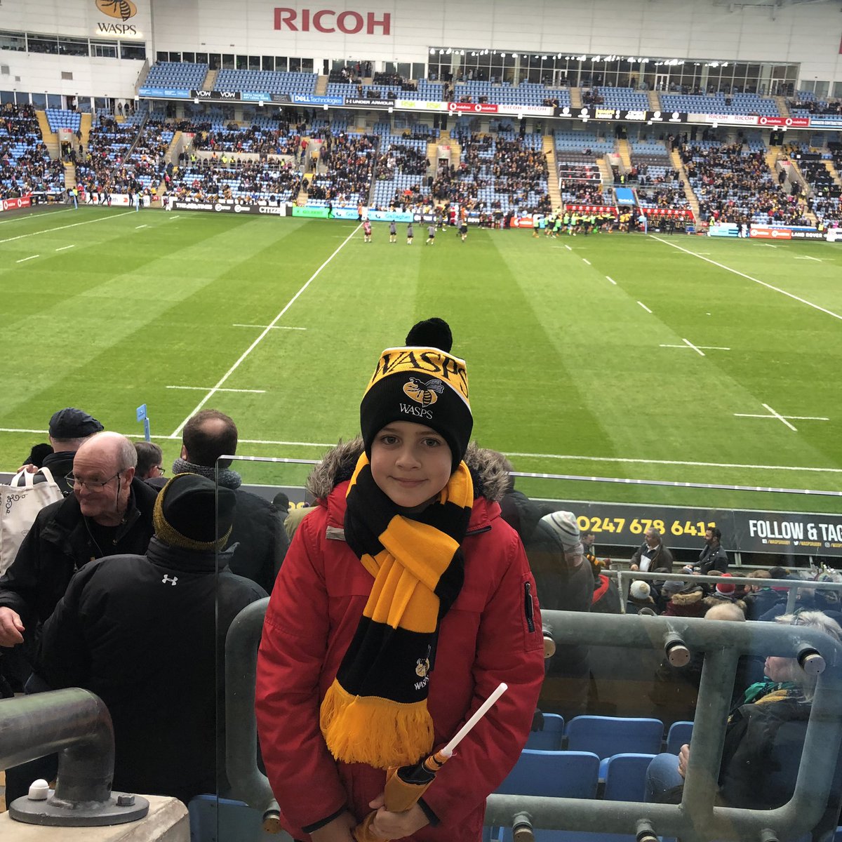 KyThomas15's tweet photo. At @WaspsRugby for my sons first game! And 10-0 up. What a start! https://t.co/eBtRFTW5TO