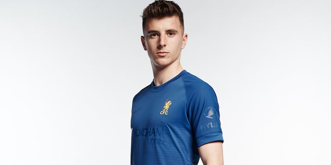 chelsea commemorative kit