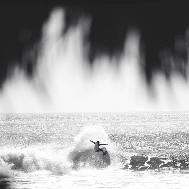 BadfishTv's tweet photo. Wapow https://t.co/OjZ5nN2E7Z https://t.co/ctm2eUfVqp