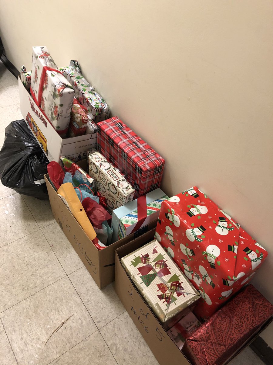 RoryDOConnor's tweet photo. Thank you to our @CenterWindham students, families and staff that helped support @LazarusHouseInc this holiday season! #ProjectBethlehem ππ https://t.co/iFvjPue1Je