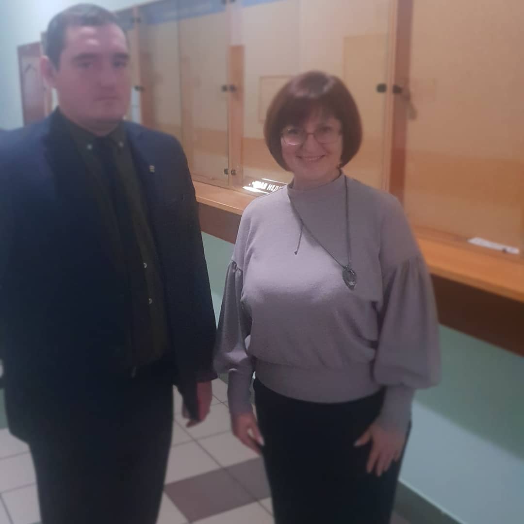 Сегодня состоялась защита выпускных работ слушателей малой академии Гос. управления.
Получил высокую оценку своего проекта от руководителя департамента кадровой политики и государственного управления Администрации Губернатора Самарской обл.- Баландиной Натальи Ивановны.