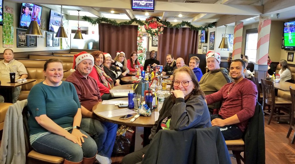 sassse321's tweet photo. Department Head Holiday Dinner! Thank you for all you do and thank you for running great departments! #TeamAttleboro
@NextStepHC @barbackz @RelSilvia @ https://t.co/UszHPSMAKy