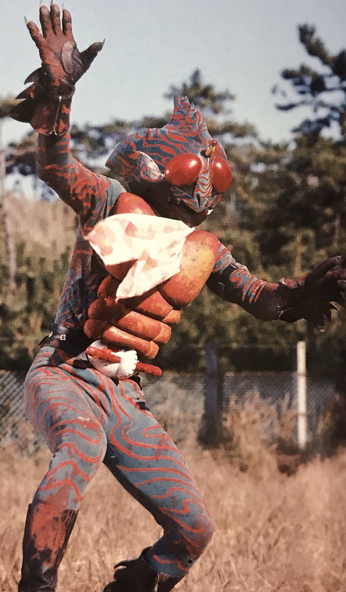 The雄 在 Twitter 上 仮面ライダーアマゾン 第9話 ゆけアマゾン カニ獣人の島へ より 大切断後のアマゾンライダーの姿 敵の返り血に塗れた姿が野生性を引き立たせている 仮面ライダーアマゾン 特撮 昭和ライダー 石ノ森章太郎 T Co 9xbhb6pnw3