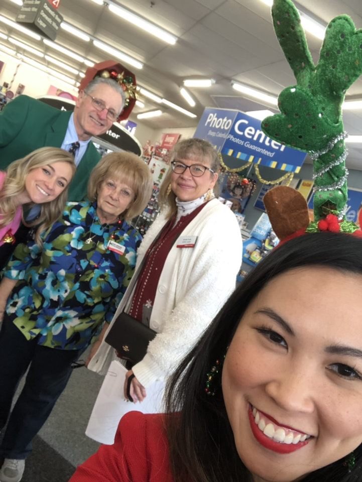 LynseyGenauer's tweet photo. What a year it’s been! Had the best send off from the Region 53 team, and the warmest welcome from the Region 59 team! @liennguyen81 @sheahuds #D7isOne https://t.co/y45KRT6jPU