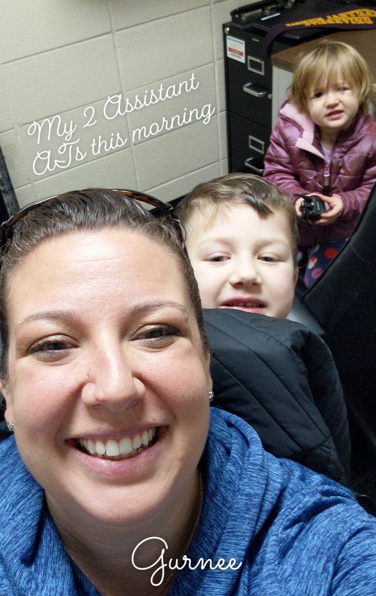 WTHS_Ath_Traing's tweet photo. ππ
π₯° We are moving mountains today! Doing what we can to pass the time till Santa comes! π₯°π
π#PracticeCoverage #FamilyBusiness #HappyHolidays2019 #ReadyForWinterBreak https://t.co/TRe6UE06tC