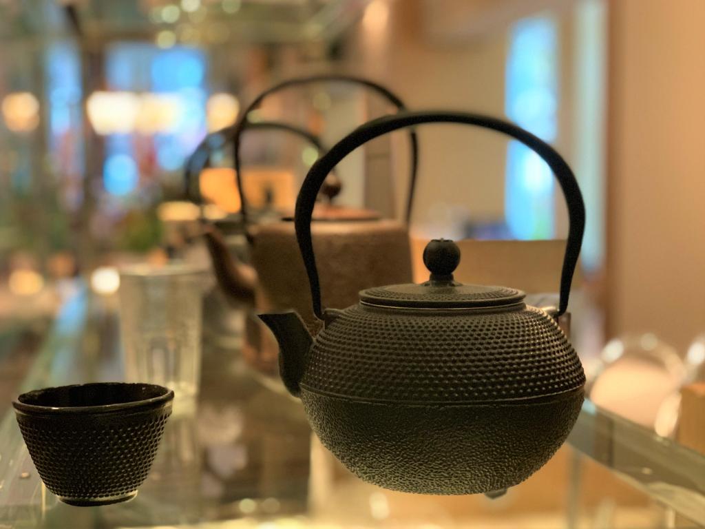 ParkHyattDC's tweet photo. Introduce your palate to the subtle nuances in flavor and taste with one of 30 rare, single-estate teas featured in our Tea Cellar.
#LuxuryIsPersonal #ParkHyattDC #TeaCellar #Tea #TeaLovers #MyDCCool https://t.co/MzkIujmVin