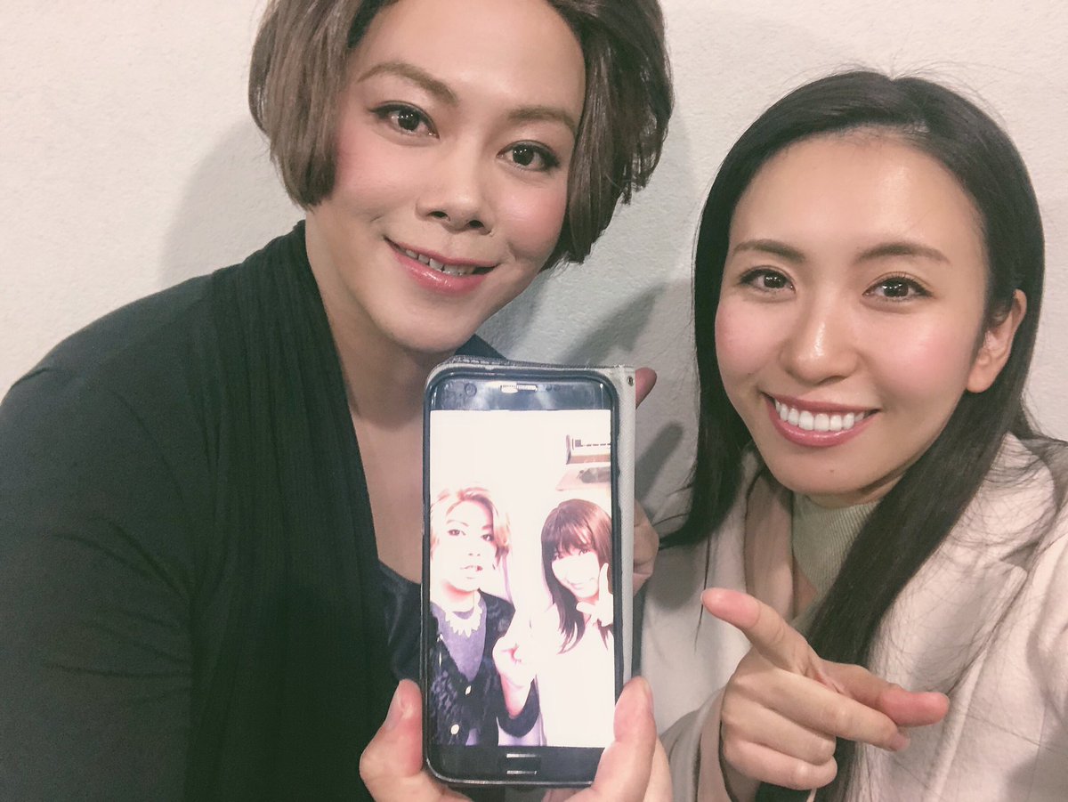 小野崎ふみ ザ 因縁 見てくれた皆さんありがとうございます 今回も八幡愛さんの再現vtrに出させていただきました Ikkoさん役の方とも2年ぶりに再会でき 2年前の写真と一緒に記念撮影しました 先に私が撮影終わったためウィッグ外しちゃいました 小野崎ふみ ザ 因縁 見てくれた皆さんありがとうございます 今回も八幡愛さんの再現vtrに出させていただきました Ikkoさん役の方とも2年ぶりに再会でき 2年前の写真と一緒に記念撮影しました 先に私が撮影終わったためウィッグ外しちゃいました