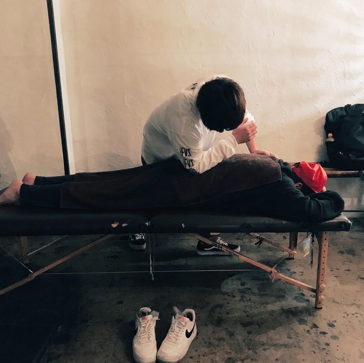 tk4_k's tweet photo. 韻シスト主催「NeighborFood 大阪」
#韻シスト
#韻シストBAND
#タケウチカズタケ
#DJYACCHAN
#グリカリー
#手打ちうどんよし田
#ボディケア菊池 https://t.co/4p9J58bb0r