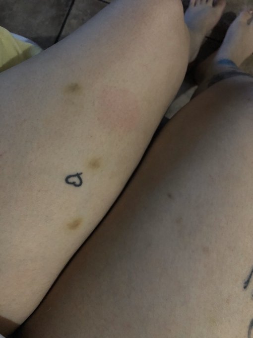 toda roxa pra variarrrrr ??‍♀️ https://t.co/szKqAz2qDk