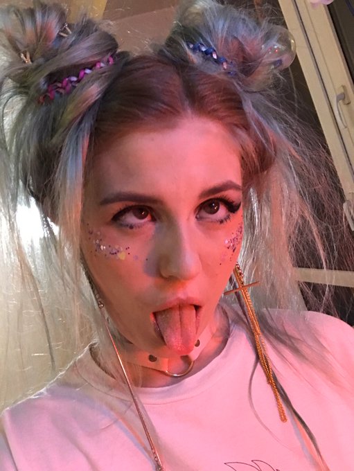 Dudes, im live on #chaturbate ... Same name there #webgirl #camgirl #cbgirls #ahegao https://t.co/gr<a href="/tag/chaturbate"class="tags">#chaturbate</a><a href="/tag/camgirl"class="tags"><span>#camgirl</span></a><a href="/tag/cbgirls"class="tags"><span>#cbgirls</span></a><a href="/tag/webgirl"class="tags"><span>#webgirl</span></a><a href="/tag/ahegao"class="tags"><span>#ahegao</span></a>