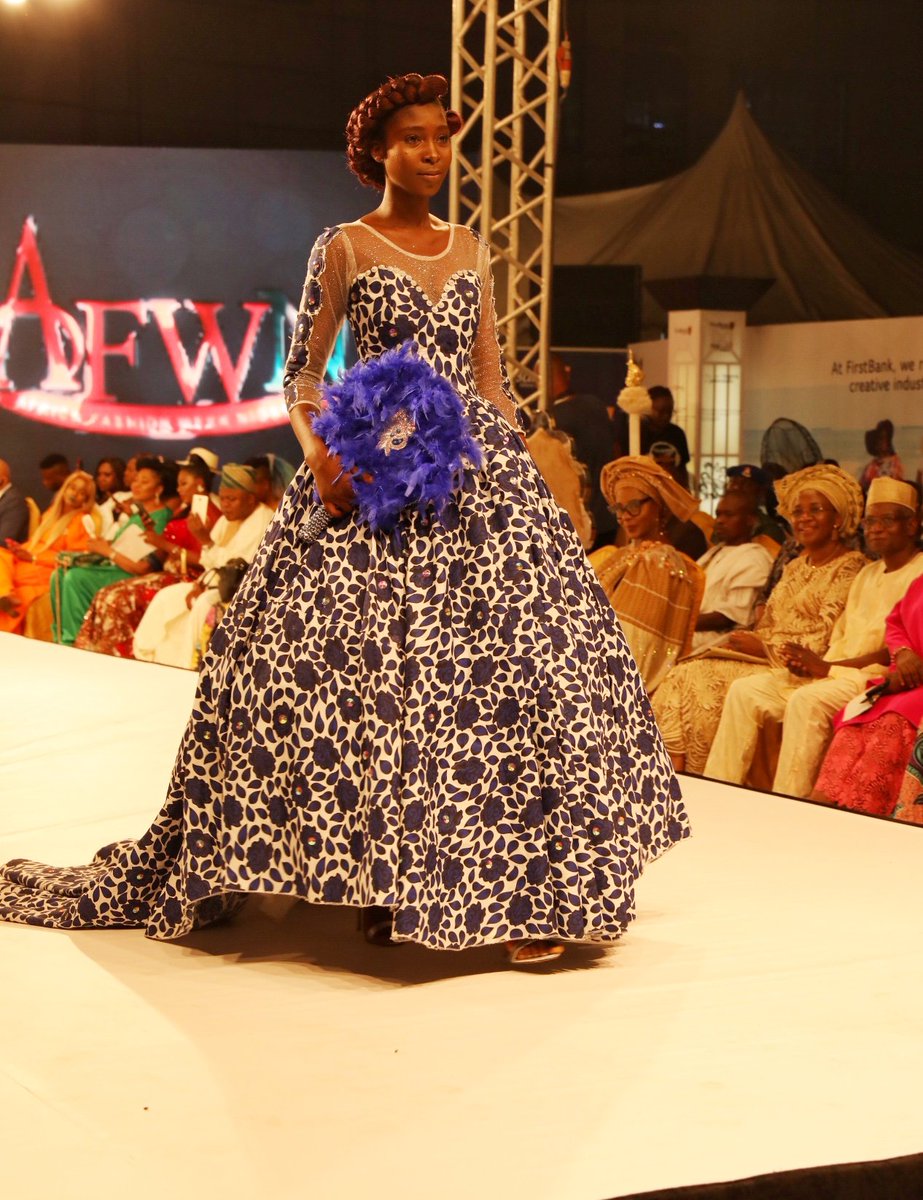 Fosayomi's tweet photo. #AFWL2019
#EkitiFashion
#EkitiCollection
#FashionWeek https://t.co/R8vzOny6V4