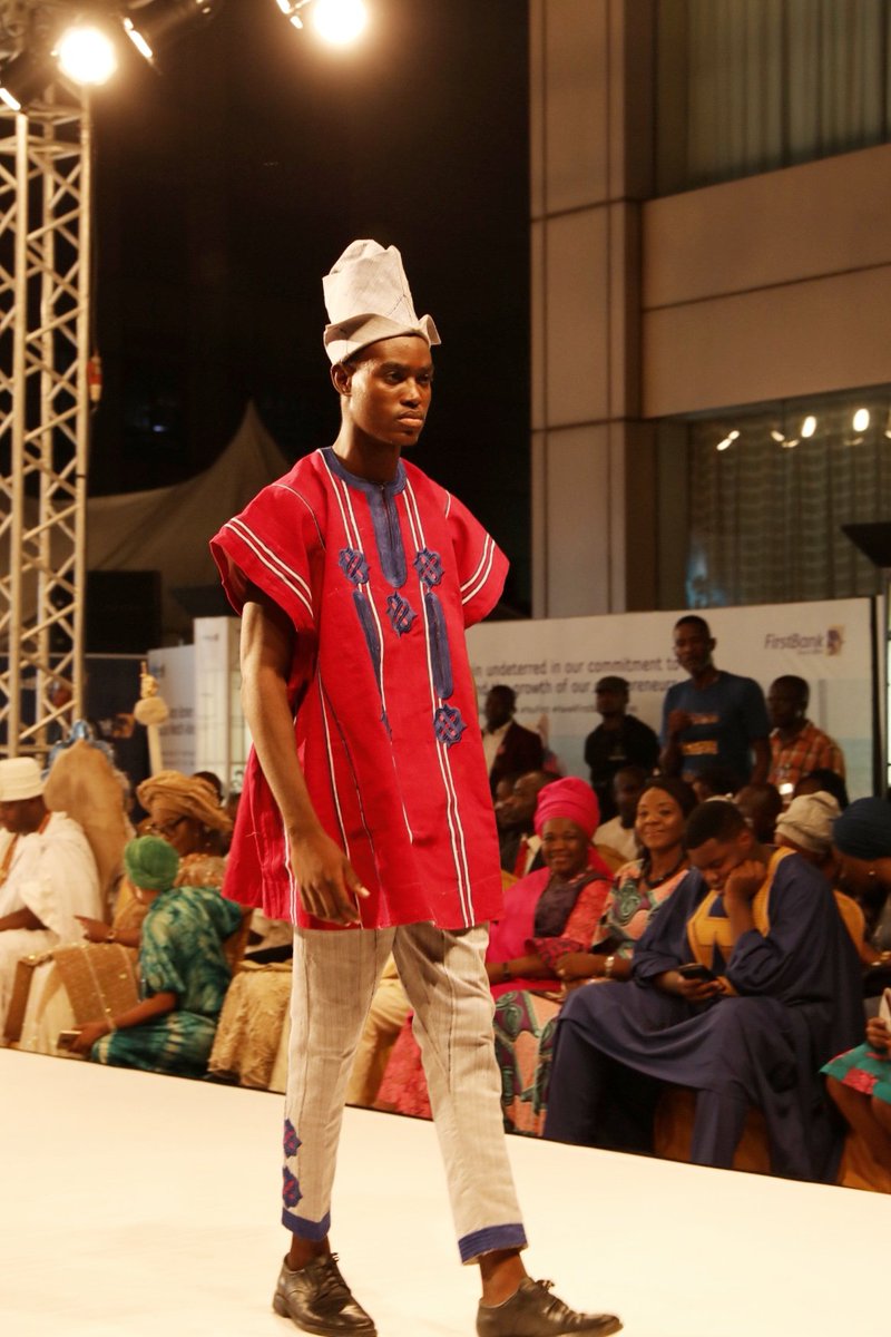 Fosayomi's tweet photo. #AFWL2019
#EkitiFashion
#EkitiCollection
#FashionWeek https://t.co/R8vzOny6V4