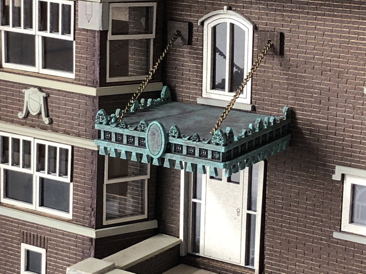 ScaleModelHomes's tweet photo. I finally added the roof over the porch on my latest #ScaleModel house. #Architecture this is an existing house in Park Ridge IL https://t.co/08LsaK3EG5