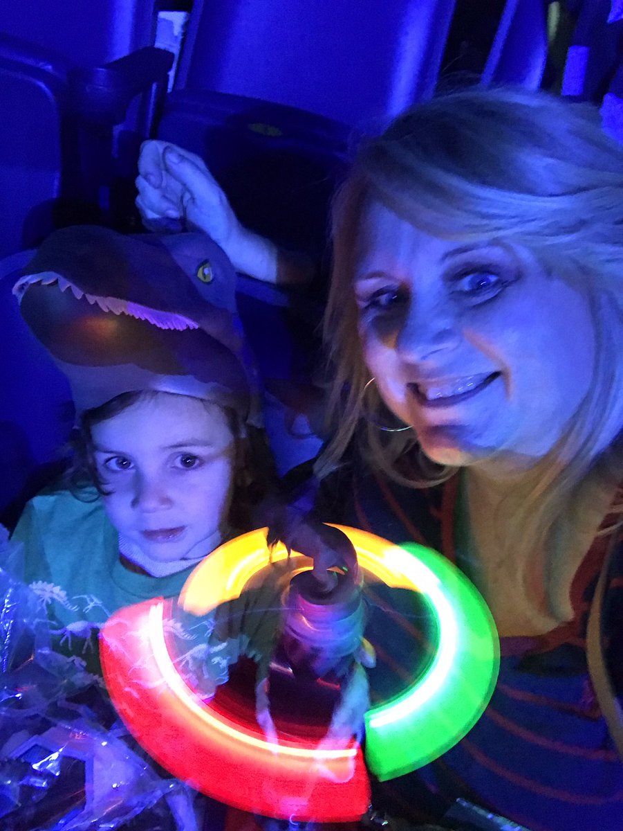 WhitlockJeannie's tweet photo. #JurassicWorldLiveTour https://t.co/CJLq1hBv5B