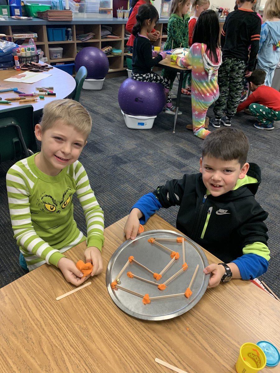 Alyssa Newcomb tweet media