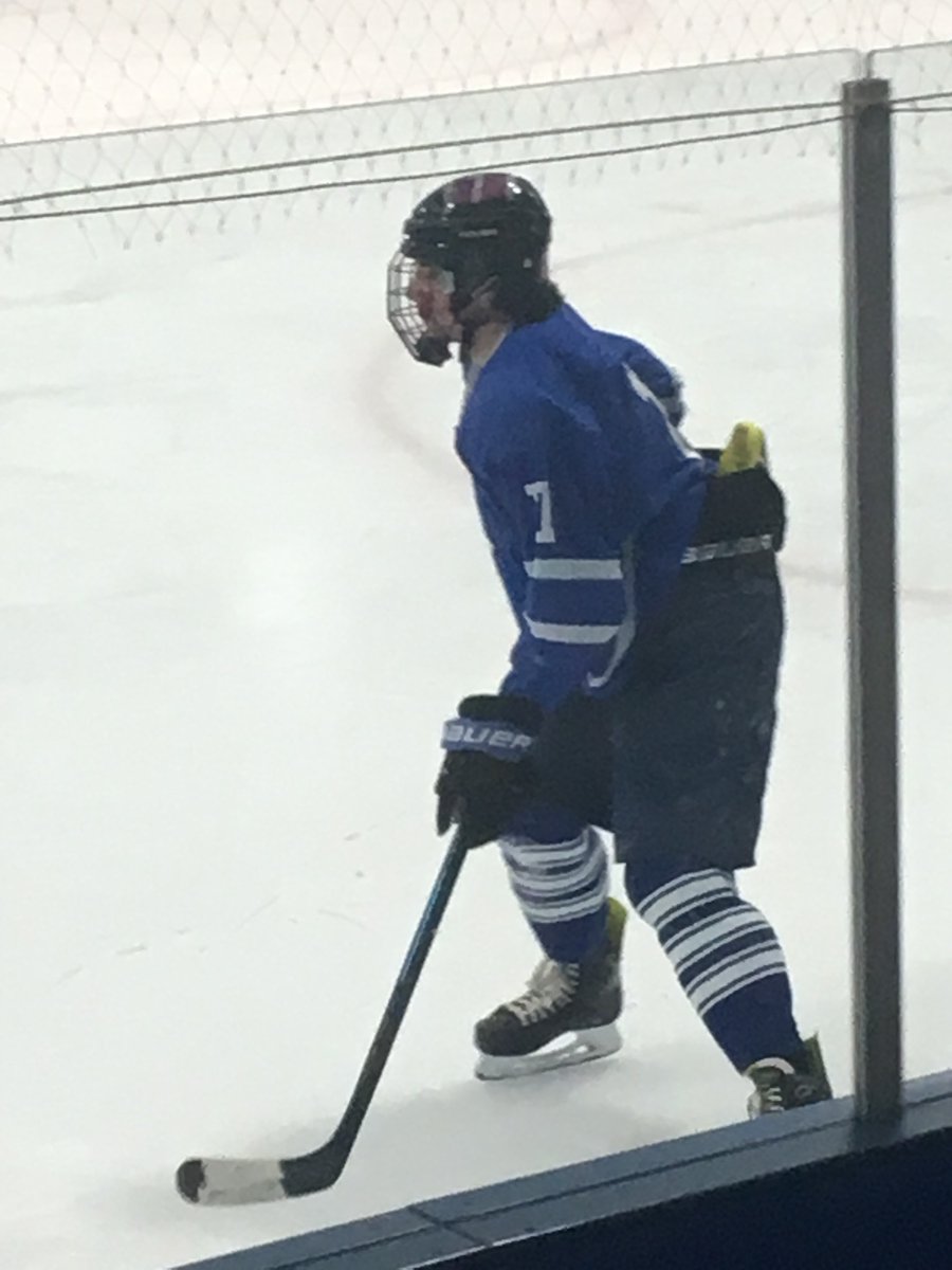TimLopes9's tweet photo. Whilst I much prefer to spent my winter months in the warm confines of a gym full of basketball players, I could not be more proud of my son Brennan playing in his first varsity hockey game as an 8th grader!   Go Brennan!! Go Sacred Heart!! https://t.co/oCNQ9sP6L2