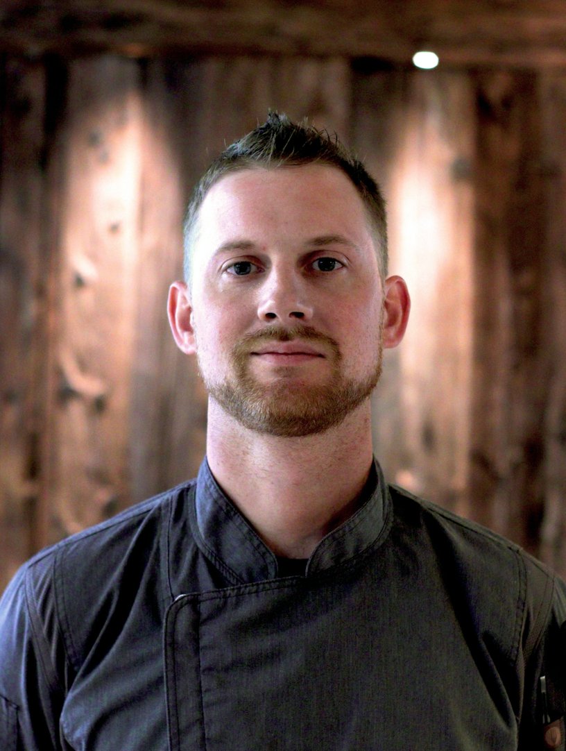 CambriaPhoenix's tweet photo. The award-winning Chef Nate leads the culinary teams at #poppyphx and #ftrphx! Come taste the best of Phoenix at #CambriaDTPHX. 
.
#CambriaDTPHX #Cambria #CmabriaHotels #HotelBar #PoppyPhx #FTRPHX https://t.co/zdxJ35PzLX