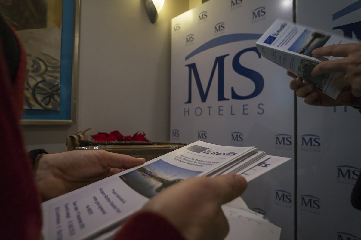 BlueRoSESproj's tweet image. On 2019 Dec. 19th, the #BlueRoSES_project kickoff meeting was held in Malaga, Spain. Have a look to the partners designing the development plan! @StampaCnr @navigotoscana  @aninver @OPTIONSNET_GR @ISR_Lisboa