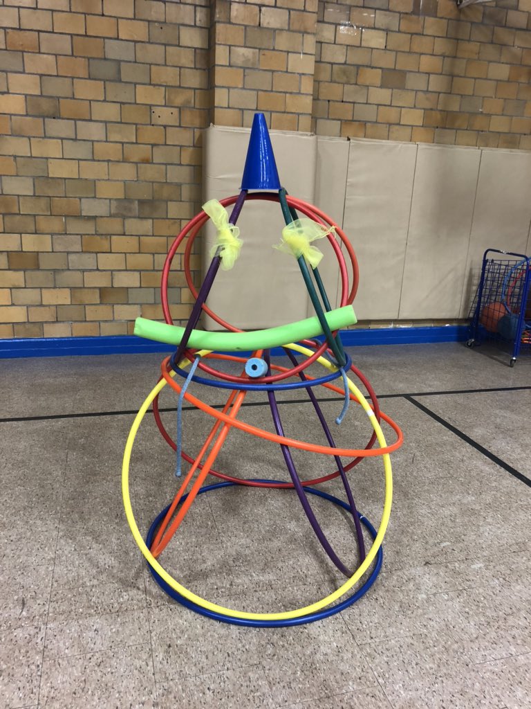 PEPaige1's tweet photo. Students used gym equipment to build snowmen. They had to run laps to get equipment. 1 lap = 1 piece of equipment. They never slowed down. So much creativity, wish I could post everything! #rprhinos #apride https://t.co/g2ljbcWUuu