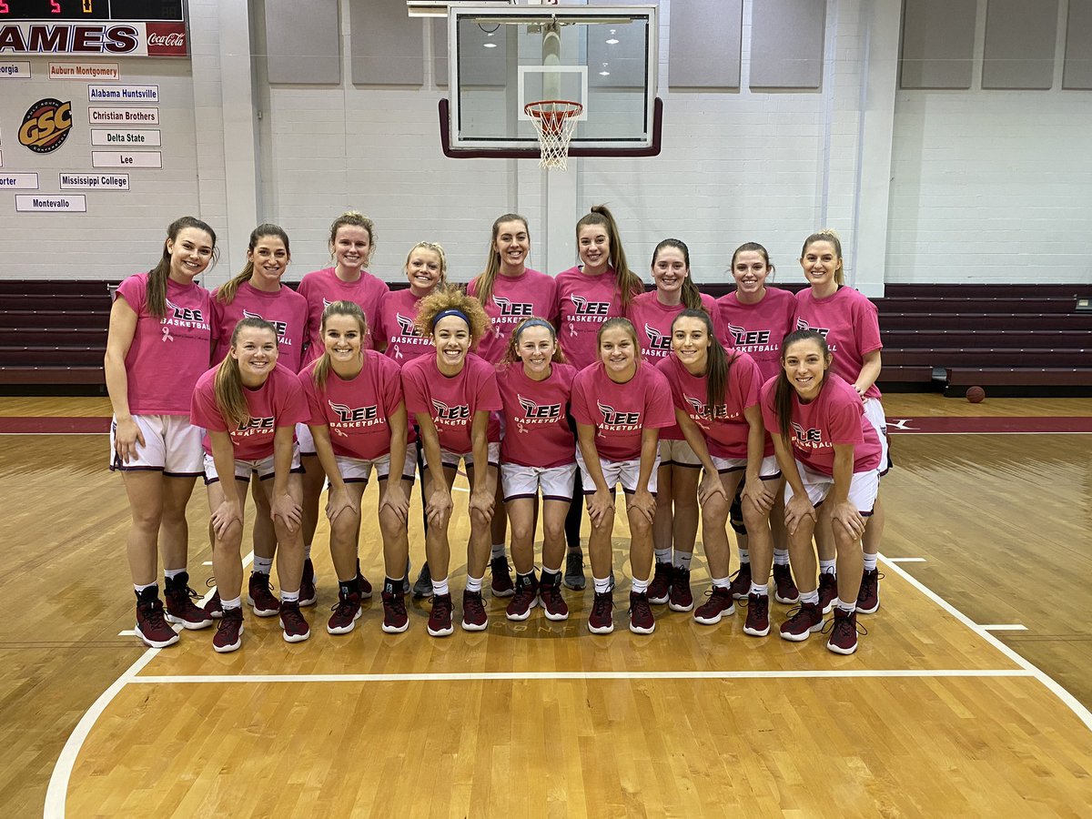 LeeUWBB's tweet photo. Playing for #FamiLEE tonight! This one means a little more- strength and courage to alumni Fallon Lee as she faces a big opponent! We got your back! #FallonsFight https://t.co/9aToqrTjW6